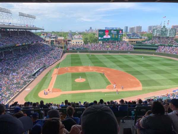Wrigley Field, section: 422R, row: 5, seat: 19
