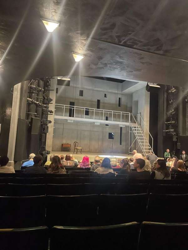 Trafalgar Theatre, section: Stalls, row: N, seat: 24