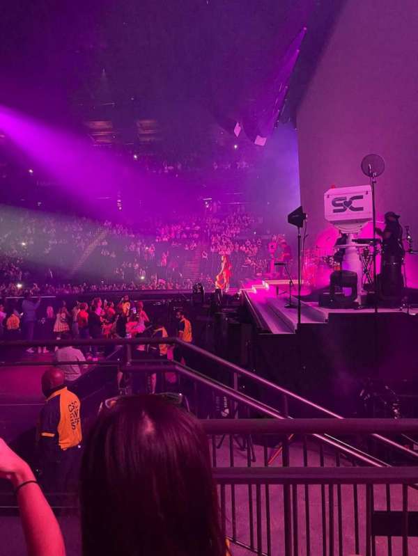 CFG Bank Arena, section: 101, row: C, seat: 9