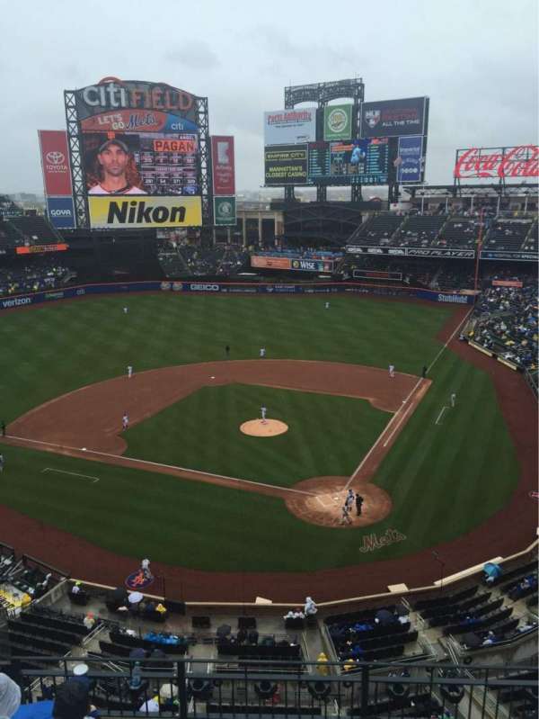 Citi Field, section: 417, row: 2, seat: 1