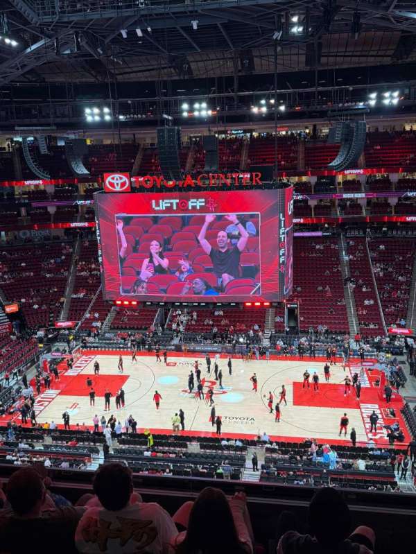 Toyota Center, section: 409, row: 5, seat: 1