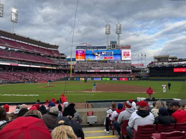 Great American Ball Park, section: 130, row: M, seat: 1