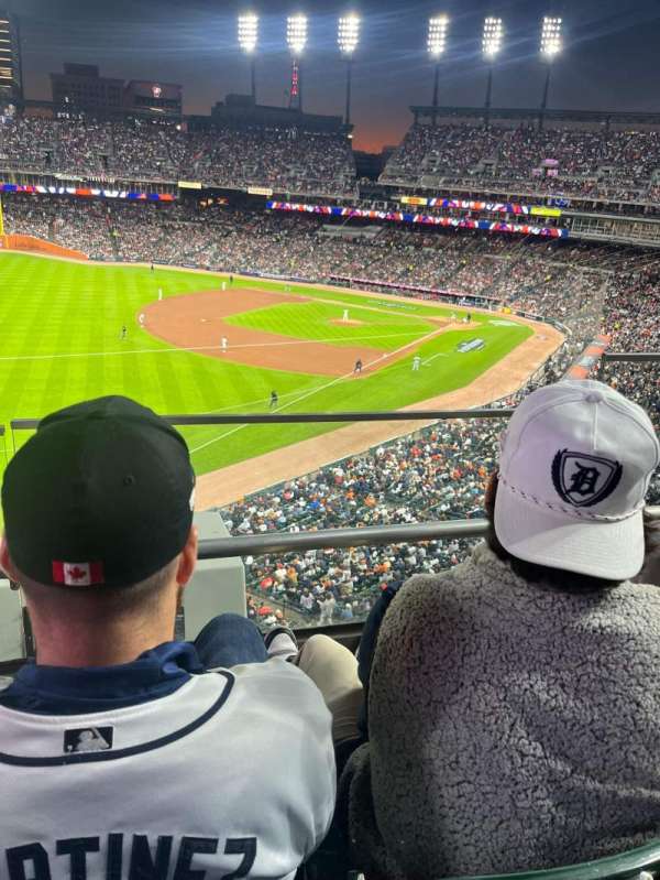 Comerica Park, section: 343, row: B, seat: 4