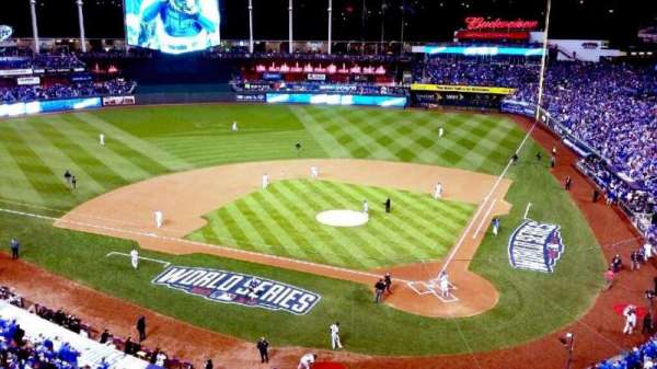 Kauffman Stadium, section: 416, row: A, seat: 4