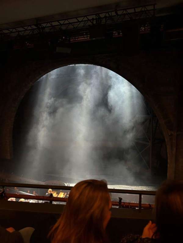 Lunt-Fontanne Theatre, section: Front Mezzanine R, row: B, seat: 6