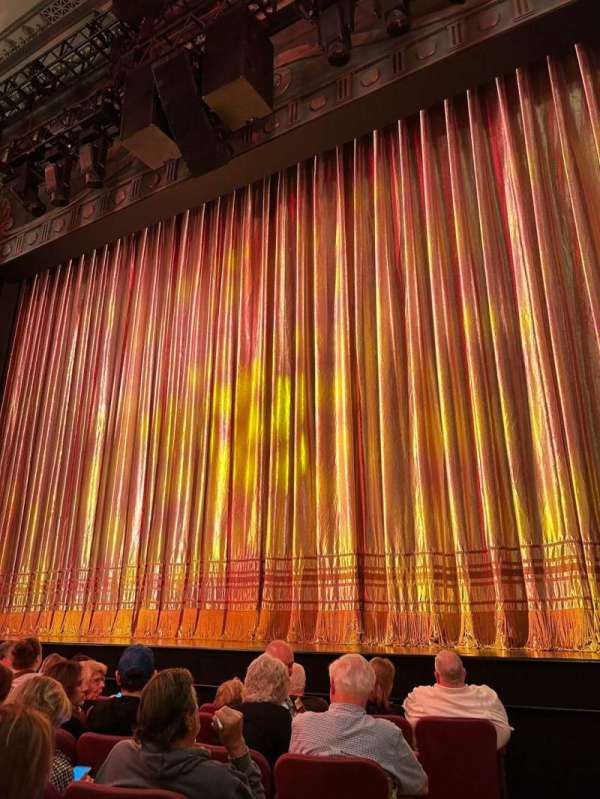 Broadhurst Theatre, section: Orchestra R, row: F, seat: 2