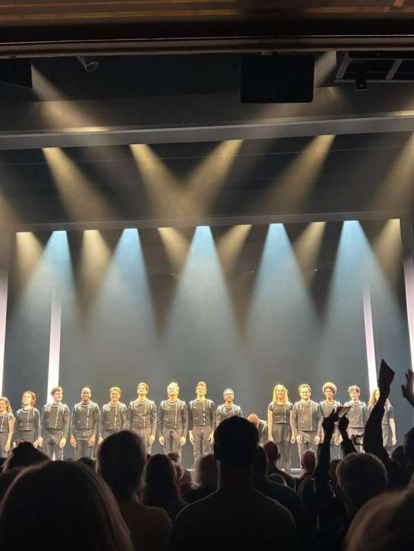 Nederlander Theatre, section: Orchestra C, row: L, seat: 105