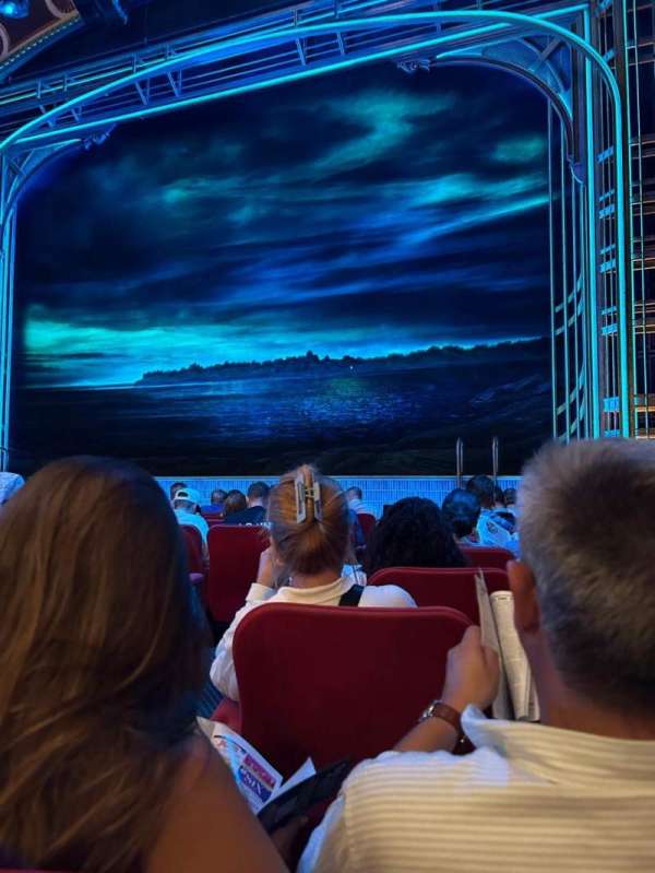 Broadway Theatre - 53rd Street, section: Orchestra R, row: J, seat: 3