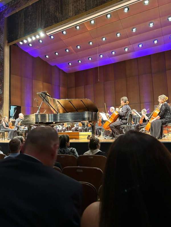 Martin Woldson Theater at the Fox, section: Orchestra Center, row: F, seat: 26