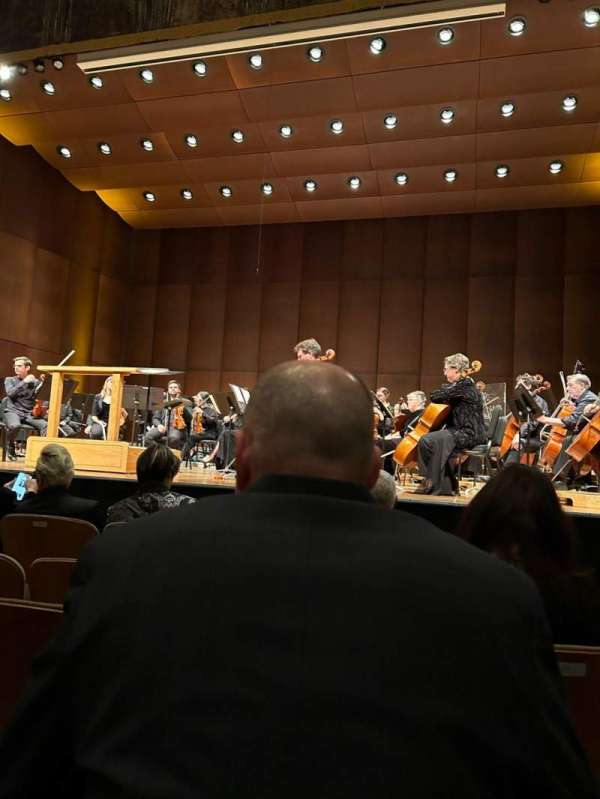 Martin Woldson Theater at the Fox, section: Orchestra Center, row: F, seat: 27