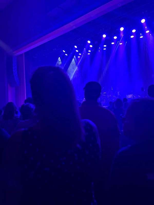 Ryman Auditorium, section: MF-3, row: L, seat: 1