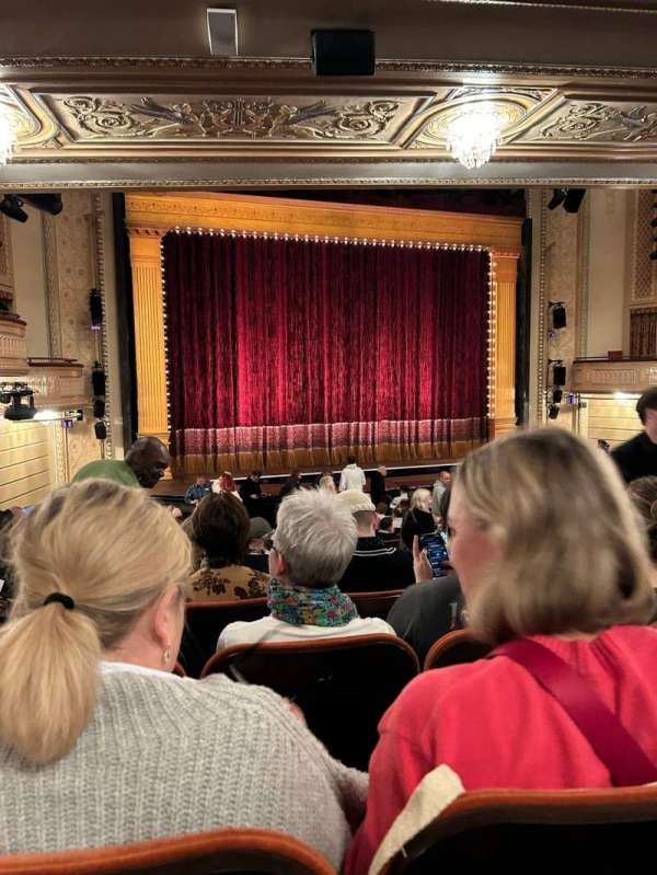Majestic Theatre, section: Orchestra L, row: S, seat: 11