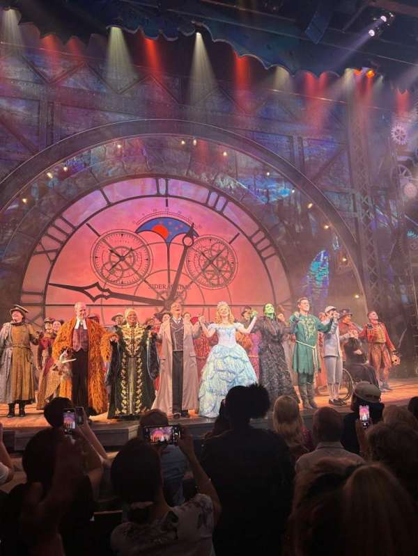 Gershwin Theatre, section: Orchestra C, row: A, seat: 104