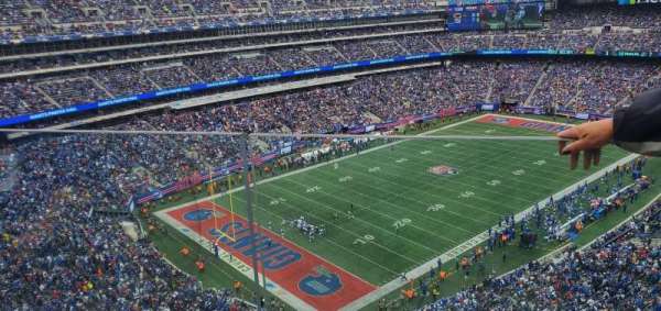 MetLife Stadium, section: 321, row: 5, seat: 5