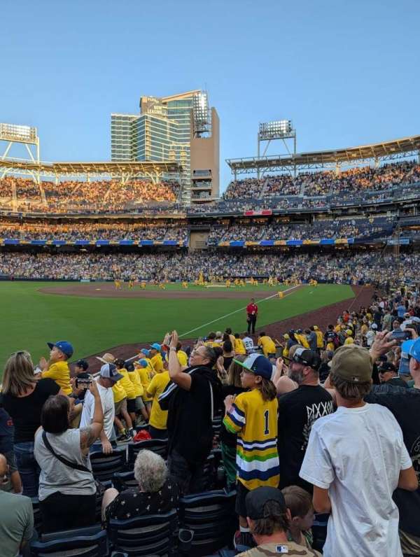 Petco Park, section: 122, row: 14, seat: 20