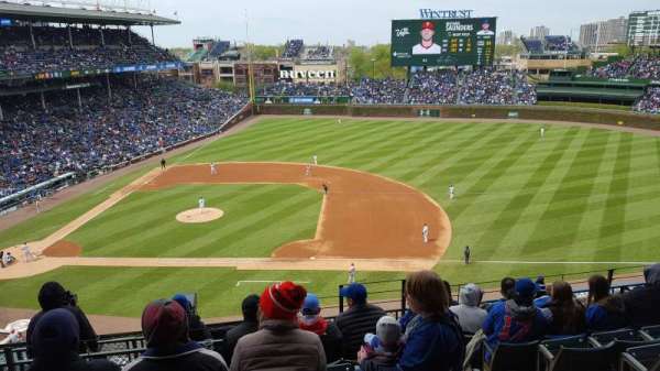 Wrigley Field, section: 324R, row: 8, seat: 24