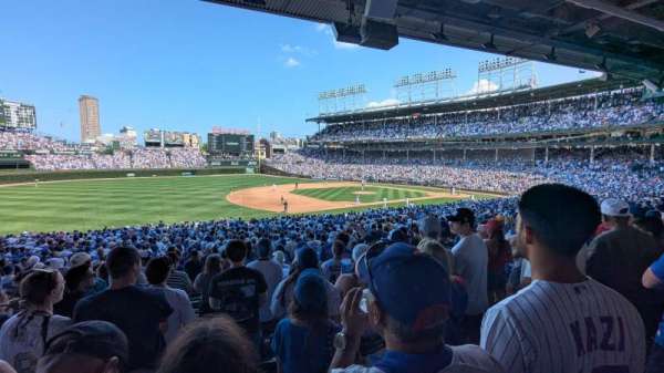 Wrigley Field, section: 208, row: 8, seat: 14
