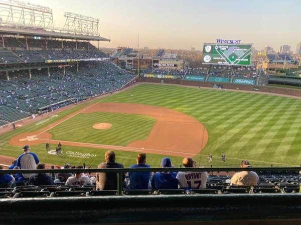 Wrigley Field, section: 425R, row: 1, seat: 19