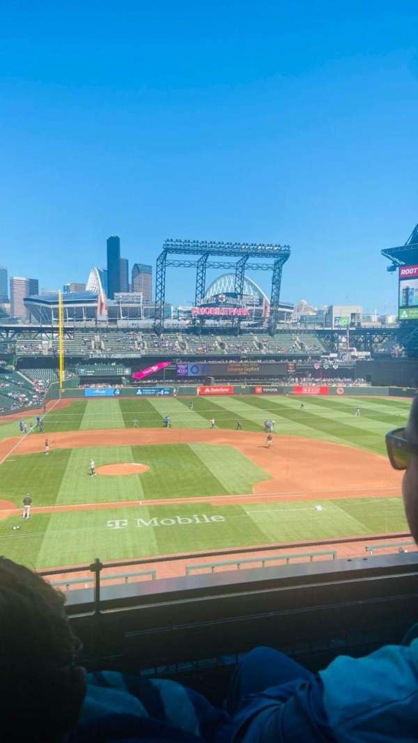 T-Mobile Park, section: 222, row: 2, seat: 5