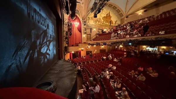 Bernard B. Jacobs Theatre, section: Left Boxes, row: B, seat: 1