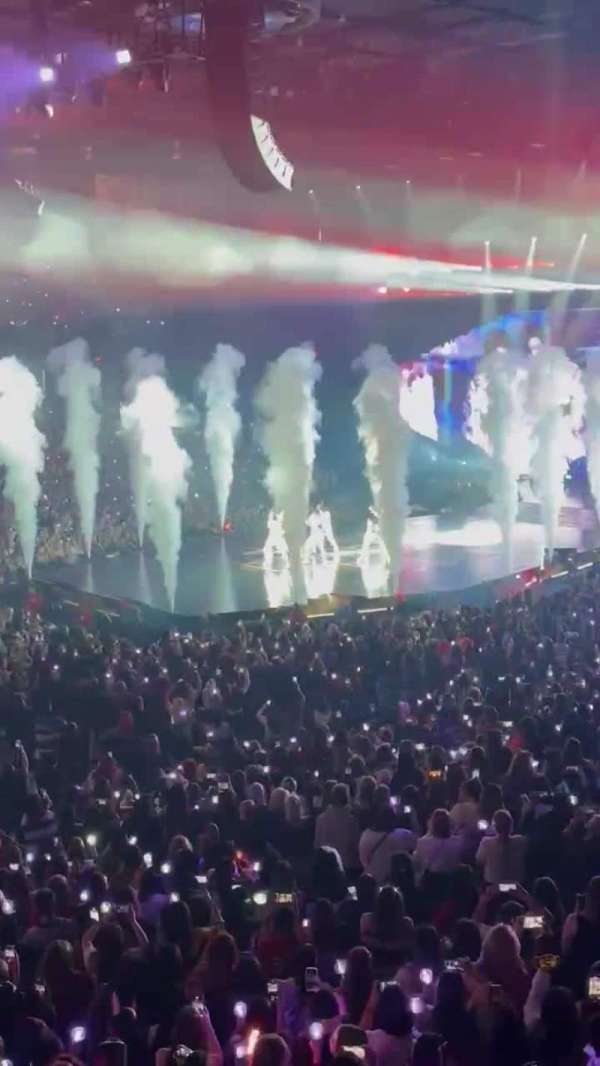 Allstate Arena, section: 212, row: A, seat: 18