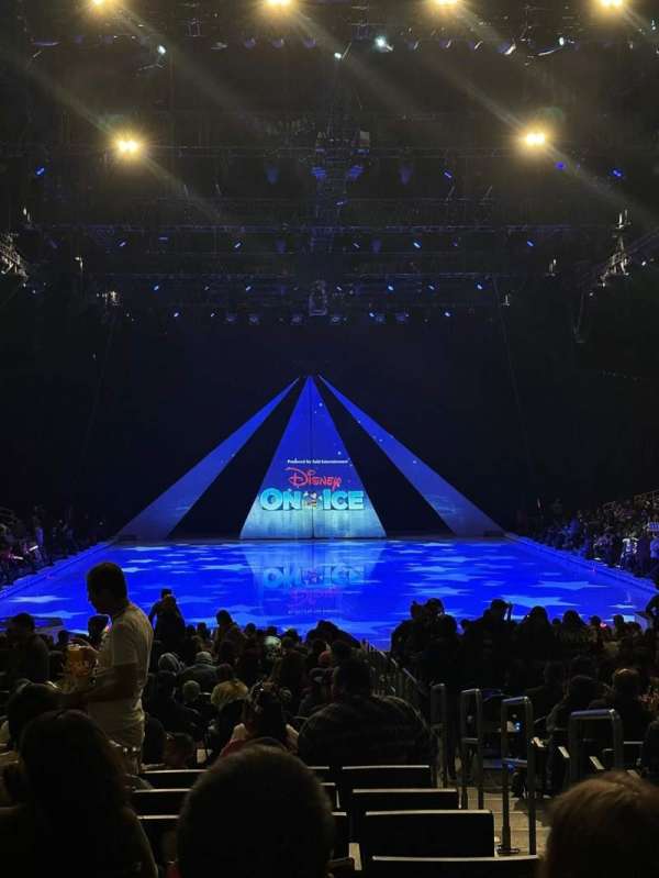 Crypto.com Arena, section: 107, row: 14, seat: 2