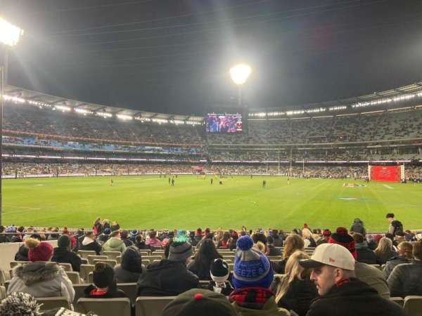 Melbourne Cricket Ground, section: M57, row: T, seat: 15