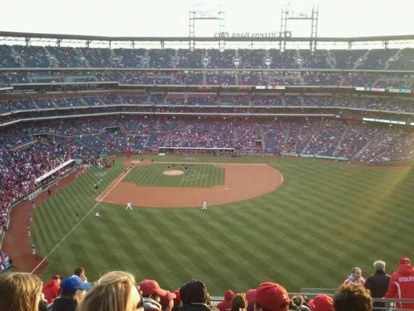 Citizens Bank Park, section: 303, row: 15, seat: 6