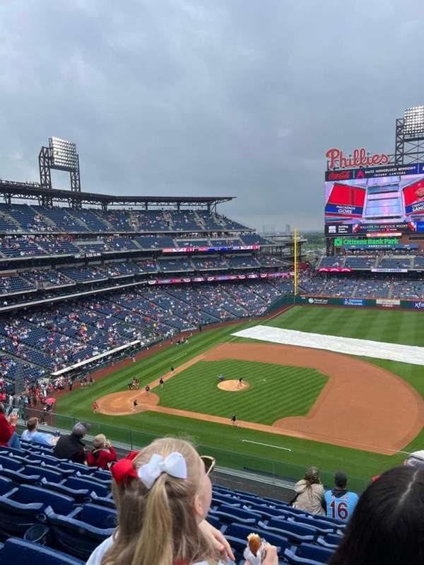 Citizens Bank Park, section: 314, row: 8, seat: 4