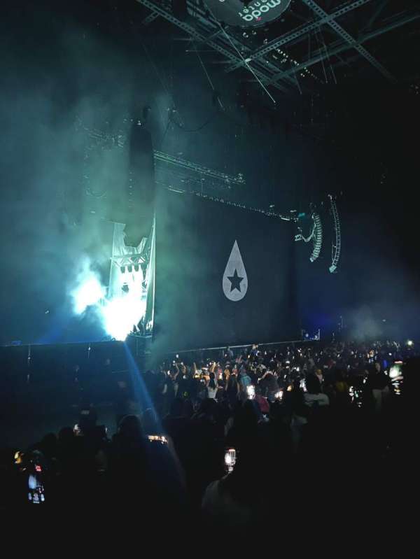Theater Of The Clouds at the Moda Center, section: 103, row: J, seat: 15