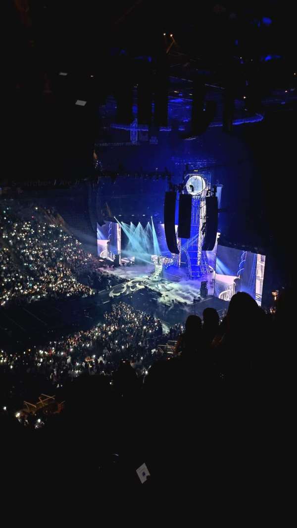 Scotiabank Arena, section: 322, row: 7, seat: 18