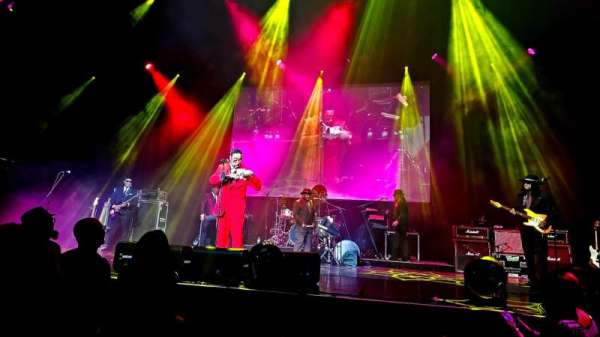 The Venue at Horseshoe Casino, Hammond, section: 102, row: D, seat: 5
