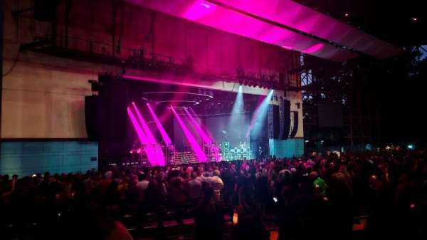 Riverbend Music Center, section: 400, row: U, seat: 421