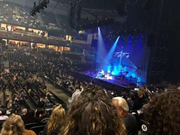 Honda Center, section: 222, row: Q, seat: 4