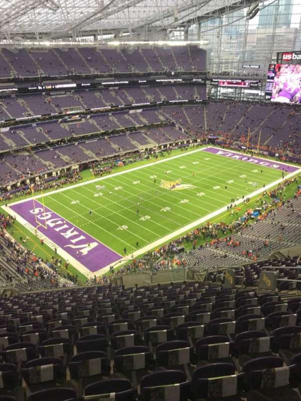 U.S. Bank Stadium, section: 319, row: 17, seat: 9