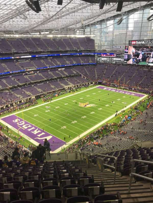 U.S. Bank Stadium, section: 320, row: 15, seat: 3
