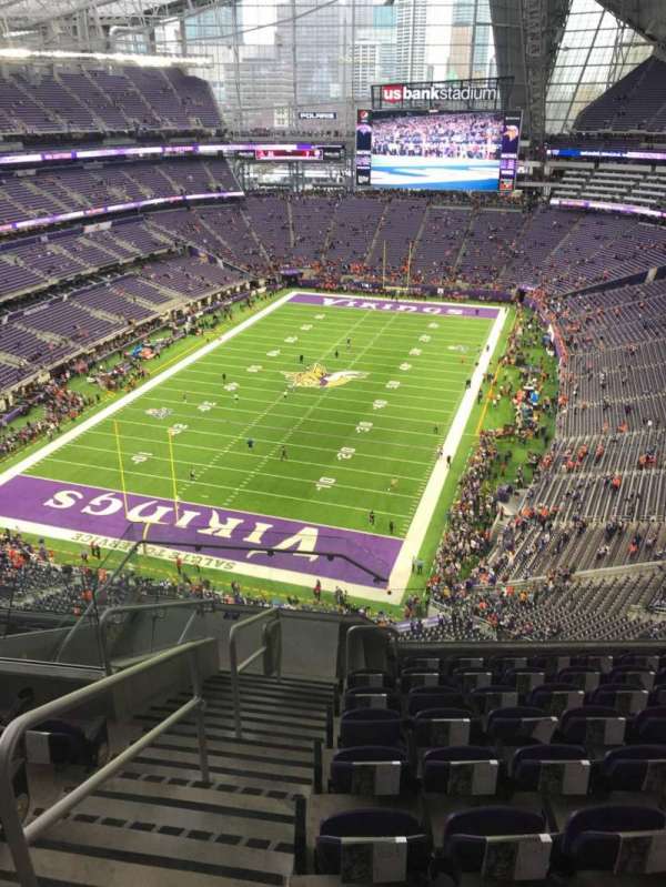 U.S. Bank Stadium, section: 323, row: 9, seat: 18