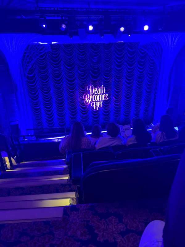 Lunt-Fontanne Theatre, section: Front Mezzanine C, row: E, seat: 101