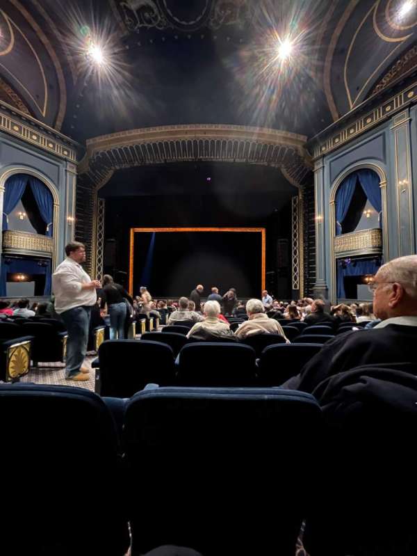 Ed Mirvish Theatre, section: Orchestra R, row: L, seat: 27