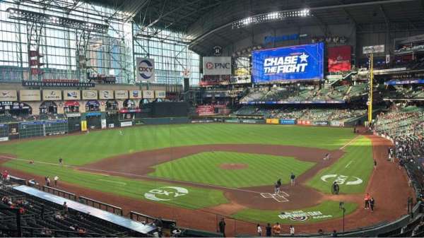 Daikin Park, section: 217, row: 5, seat: 9