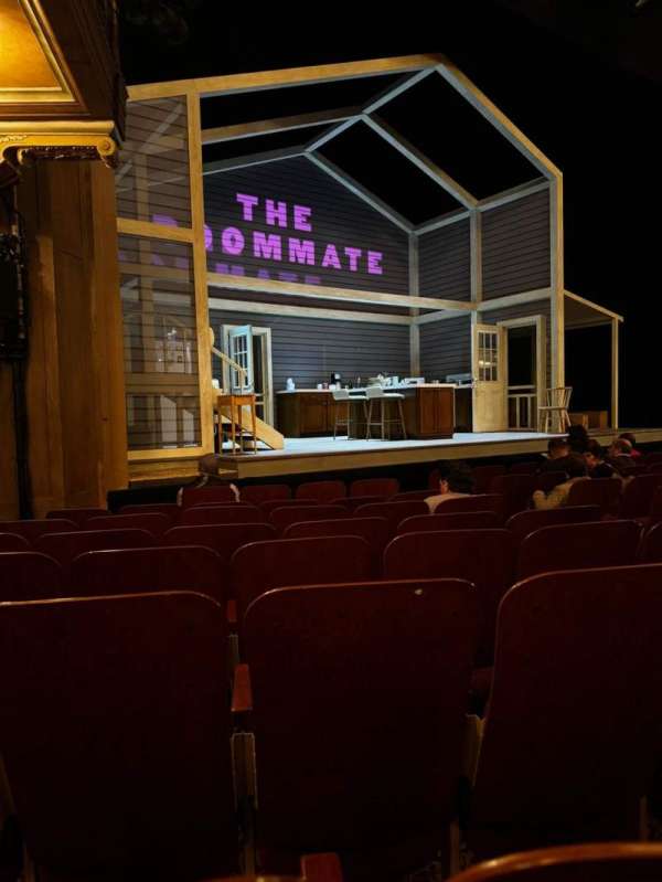 Booth Theatre, section: Orchestra L, row: G, seat: 9