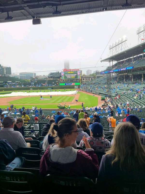 Wrigley Field, section: 214, row: 9, seat: 16