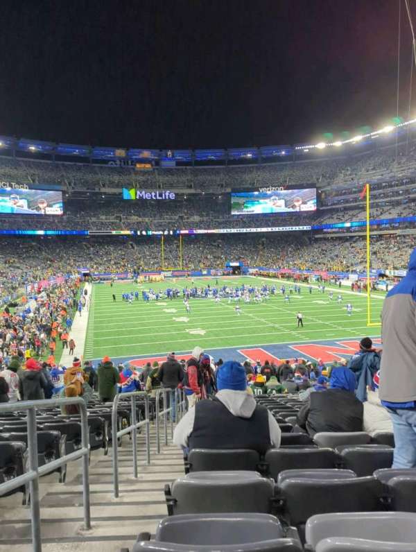 MetLife Stadium, section: 103, row: 29, seat: 29