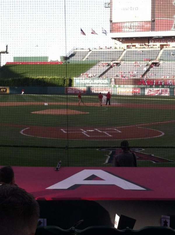 Angel Stadium, section: 116, row: E, seat: 5