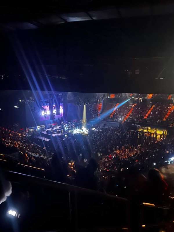Kia Forum, section: 231, row: 20, seat: 1