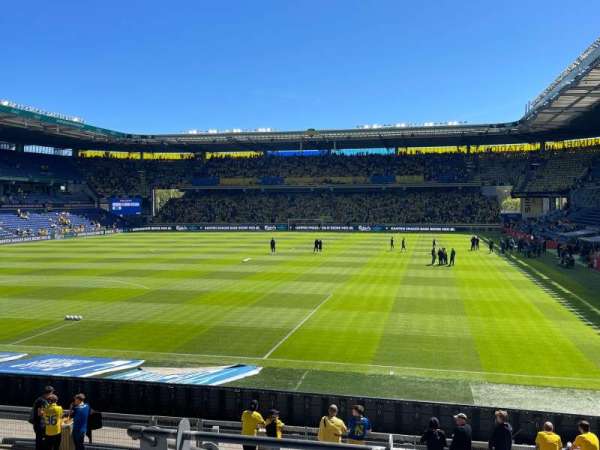 Brøndby Stadion, section: N1, row: 13, seat: 146