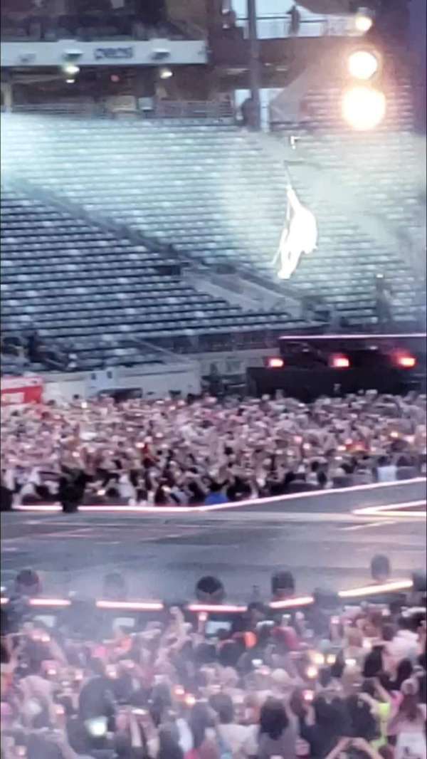 MetLife Stadium, section: 118, row: 19, seat: 19