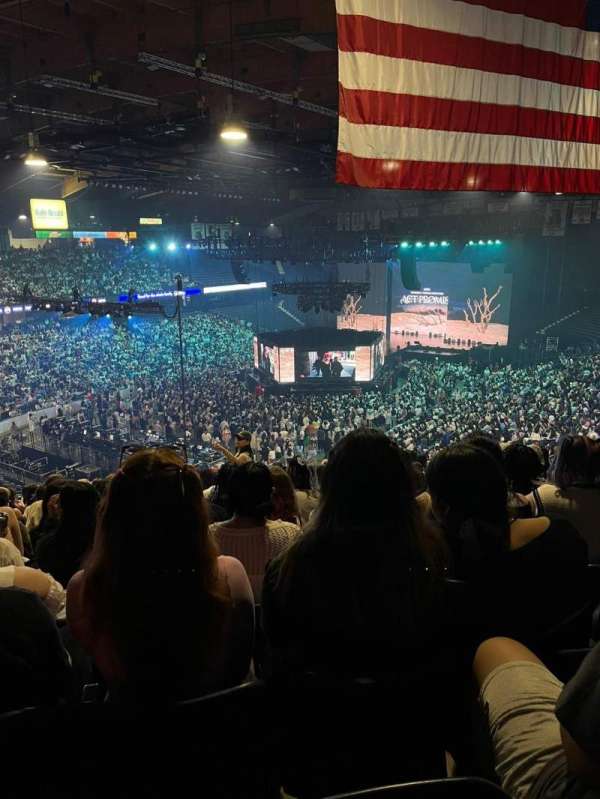 Allstate Arena, section: 213