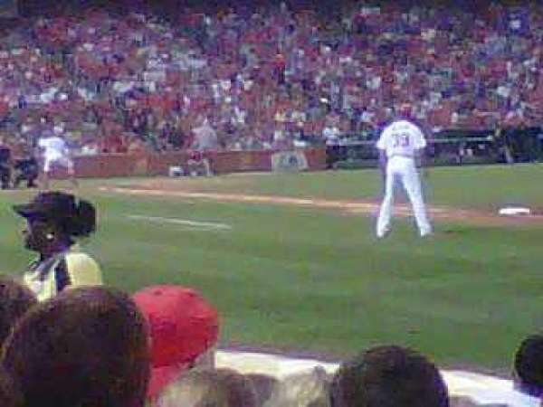Busch Stadium, section: 142