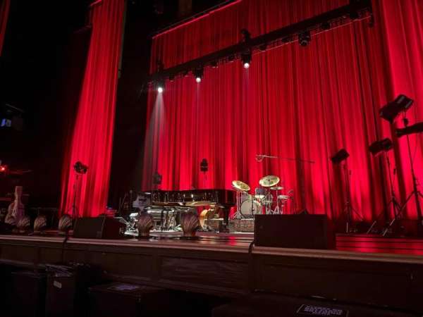Capitol Theatre, Port Chester, section: Orchestra R, row: AA, seat: 2